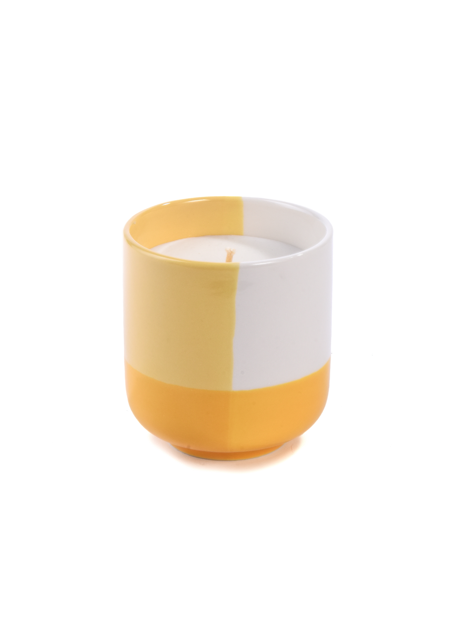 Mandarin Scented Candle 
Yellow 250 gr